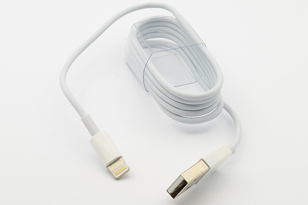 Usb data cable za iphone 5/6 (1a)