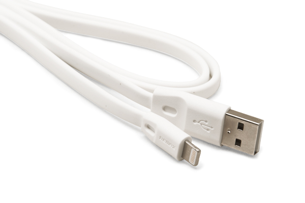 Usb data cable remax rc-001i full speed za iphone 5/6 (2a) beli 2m