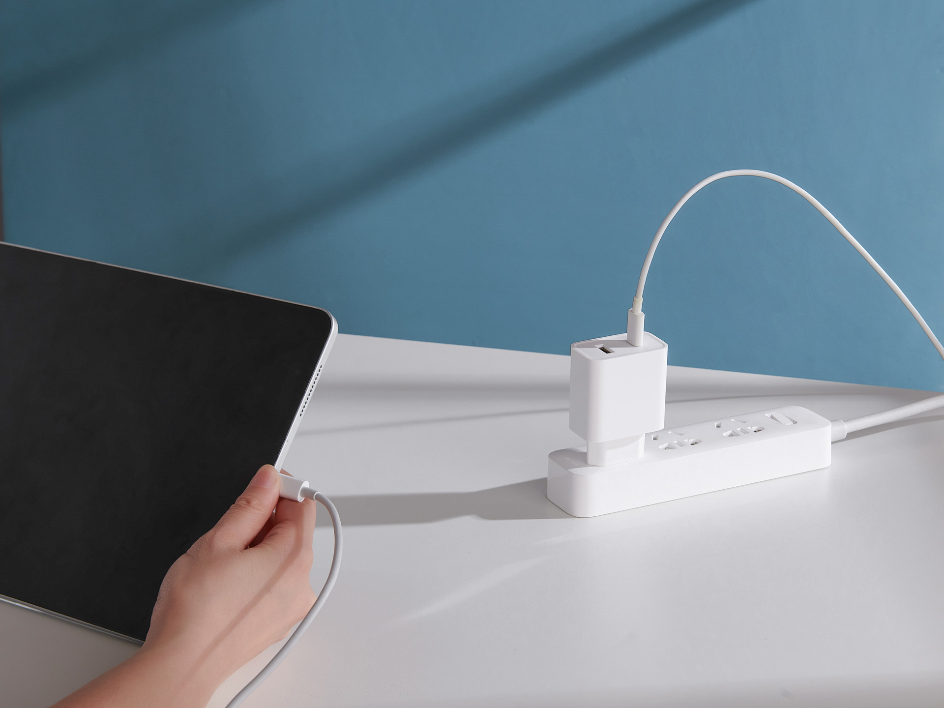 Xiaomi kućni punjač type-c pd+usb fast mi 33w/3a bez kabla (beli)
